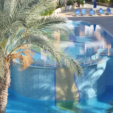 Helena Paphos